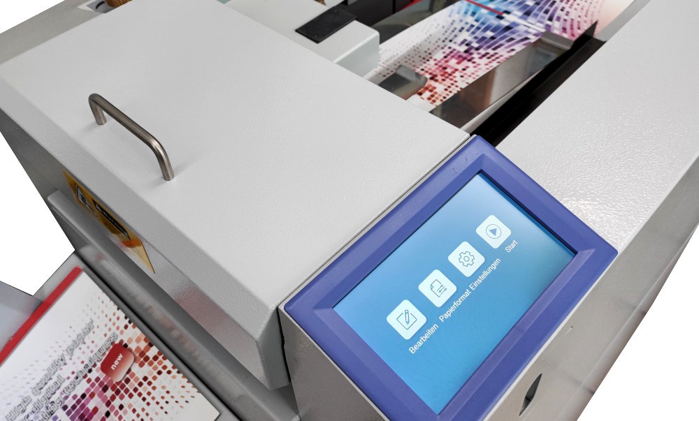 Bedienung farbiges Touch-Screen Display